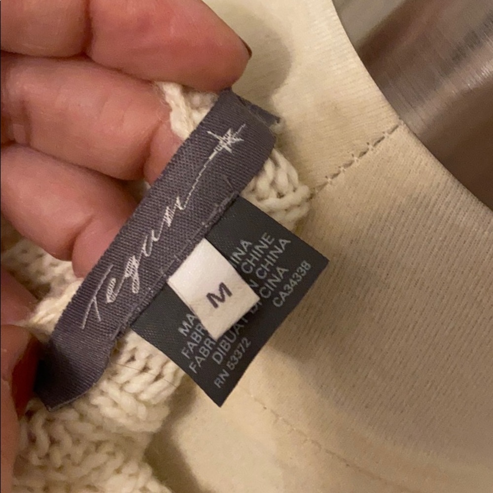 Tegan Sweater - Picture 5 of 6